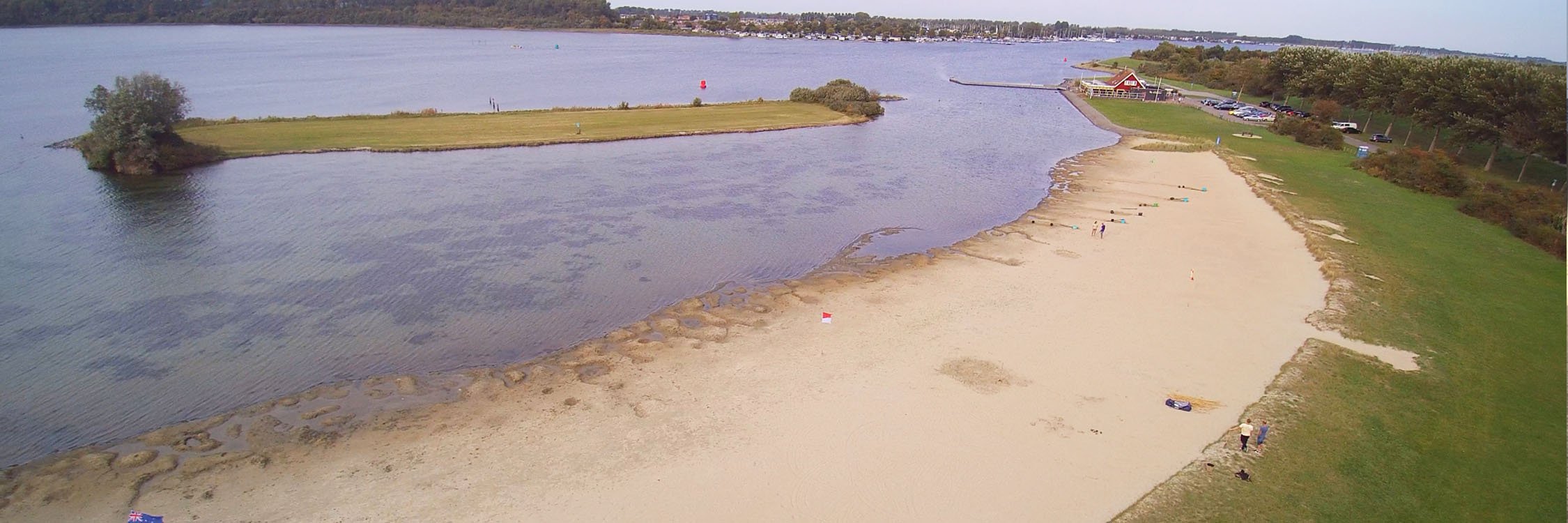 Zeeland regio strand .jpg